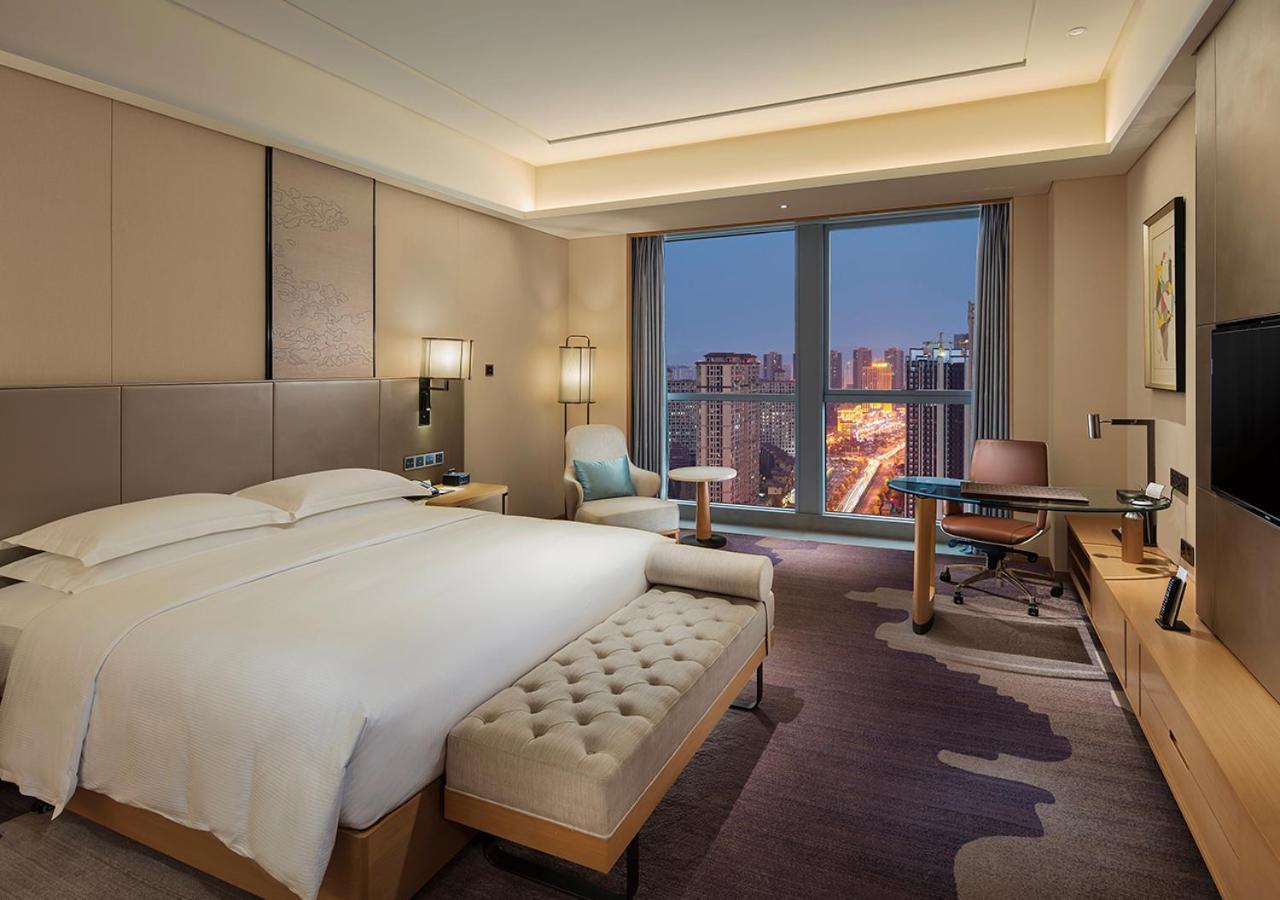 ดับเบิลทรี บาย ฮิลตัน เฉิงตู - หลงกวนอี้ Hotel ภายนอก รูปภาพ