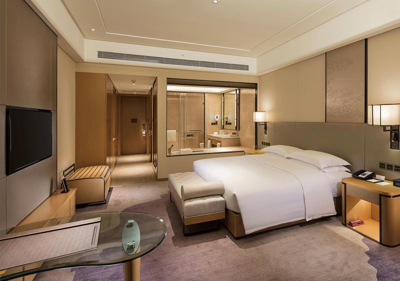 ดับเบิลทรี บาย ฮิลตัน เฉิงตู - หลงกวนอี้ Hotel ภายนอก รูปภาพ