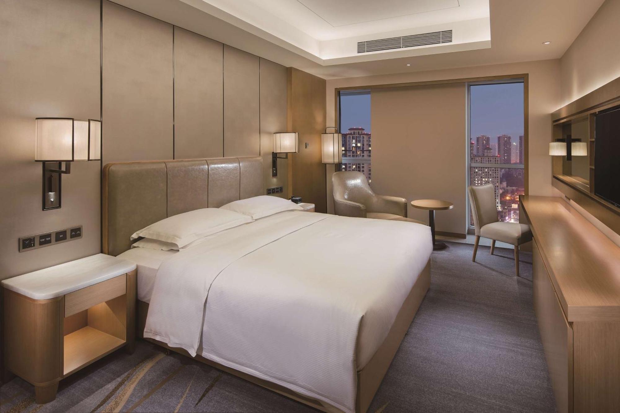 ดับเบิลทรี บาย ฮิลตัน เฉิงตู - หลงกวนอี้ Hotel ภายนอก รูปภาพ